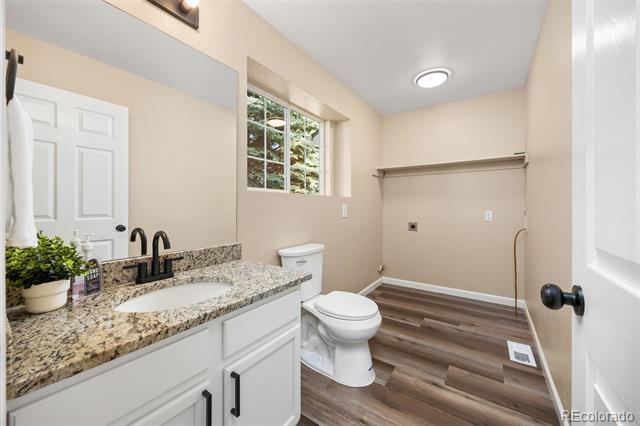 1246 S Zeno Circle Unit: B