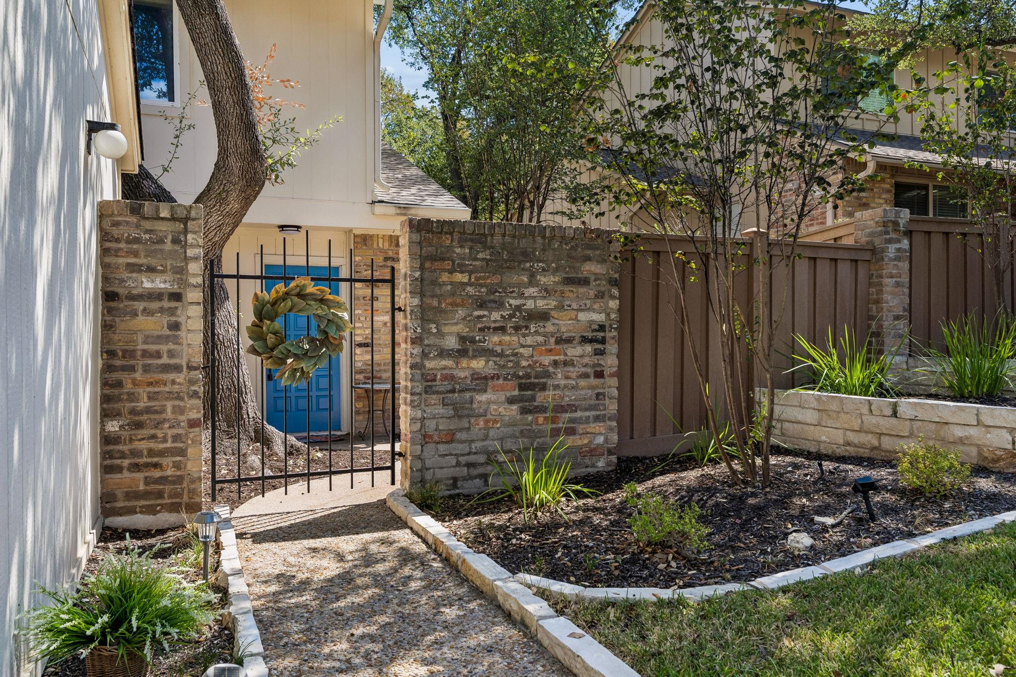 8305 Summer Place DR
