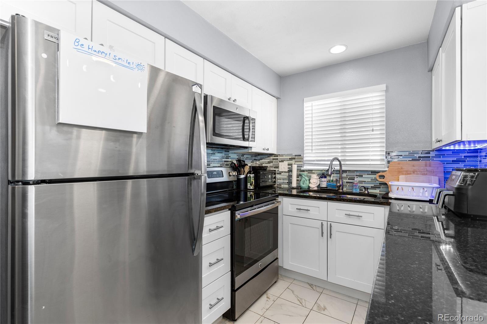 1223 S Wheeling Way