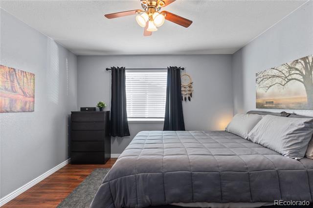 1223 S Wheeling Way