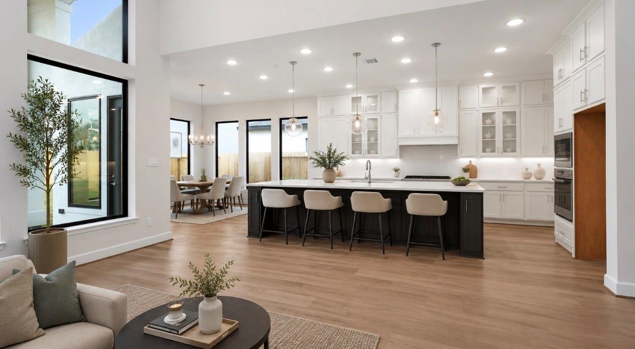 8915 Orchard Cove
