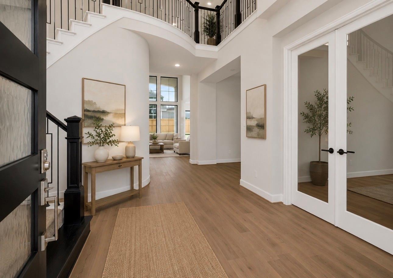 8915 Orchard Cove
