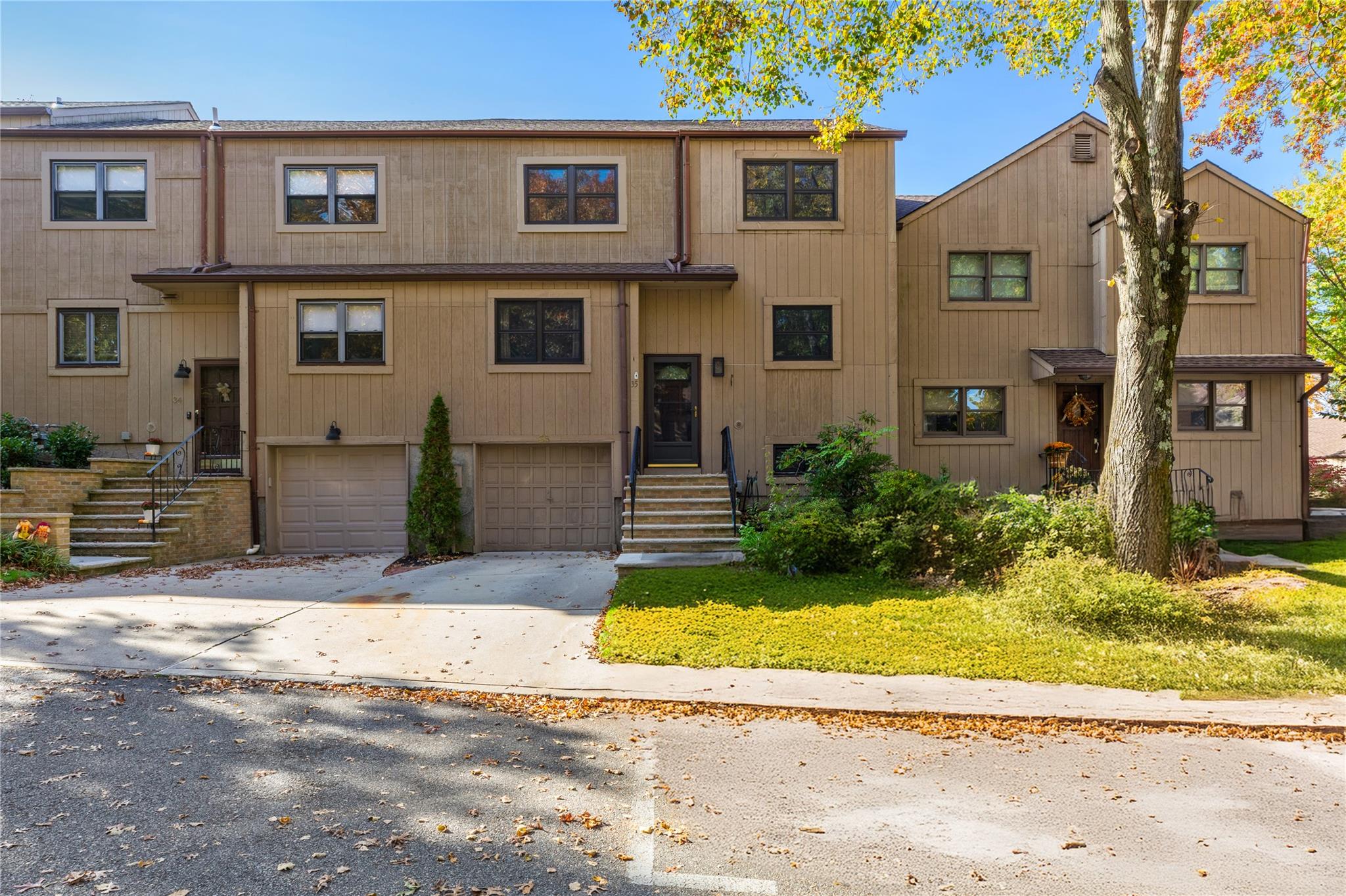 35 High Oaks Court Unit: 35