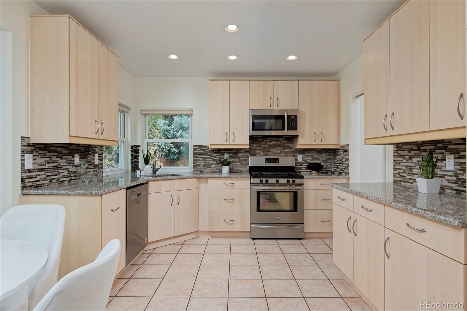 16506 E Alamo Place