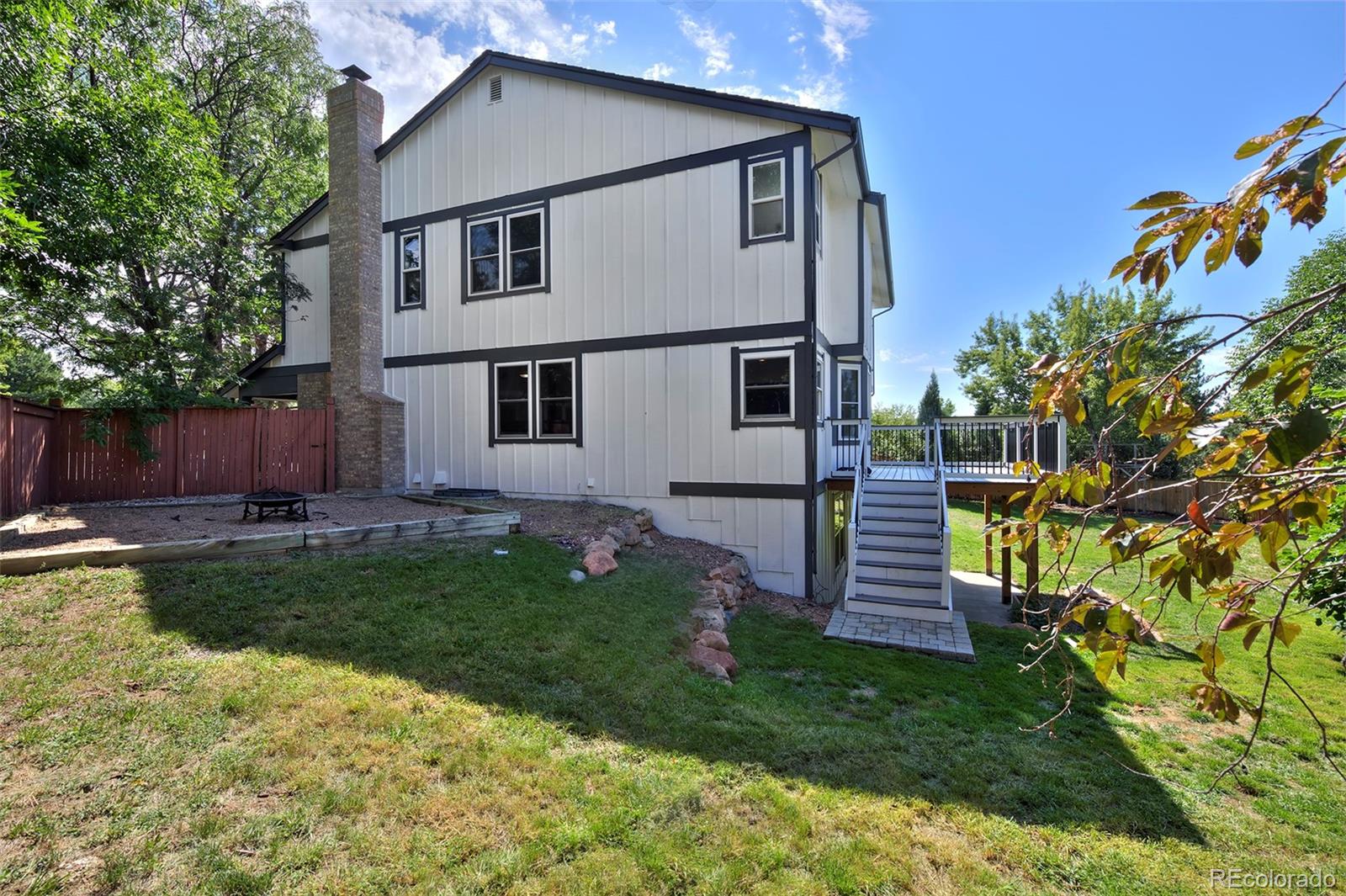 16506 E Alamo Place