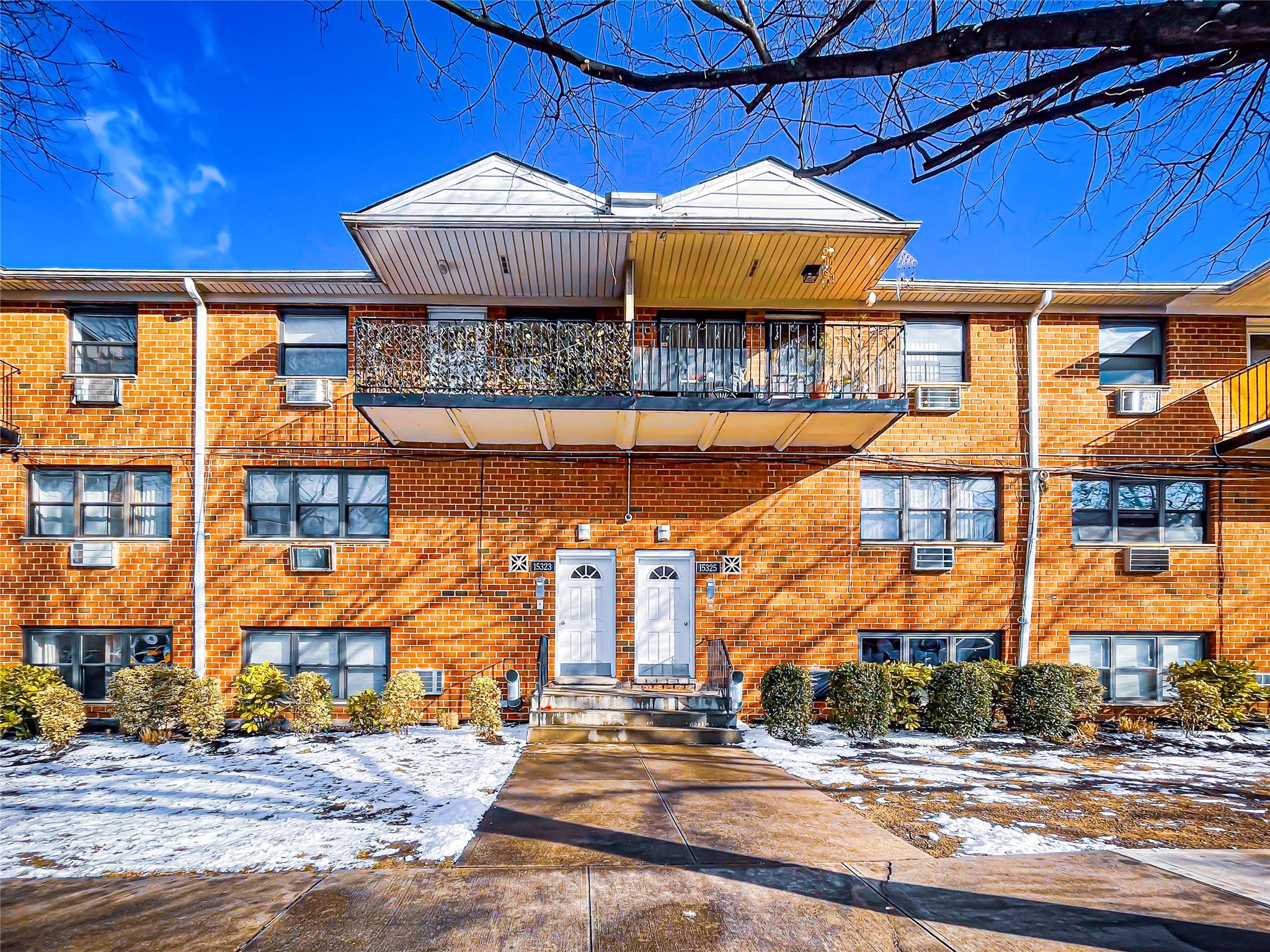 153-25 78 Street Unit: 25F