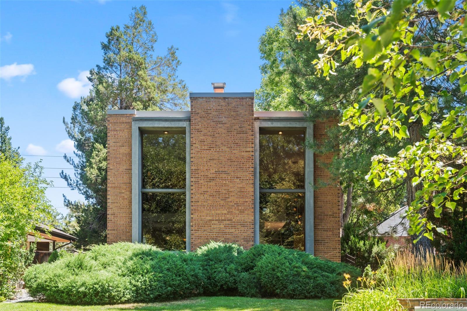 1110 Monaco Parkway