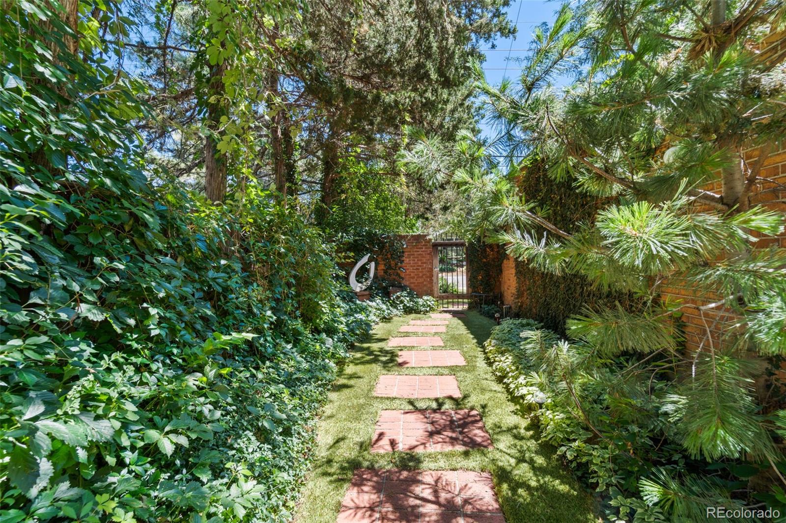 1110 Monaco Parkway