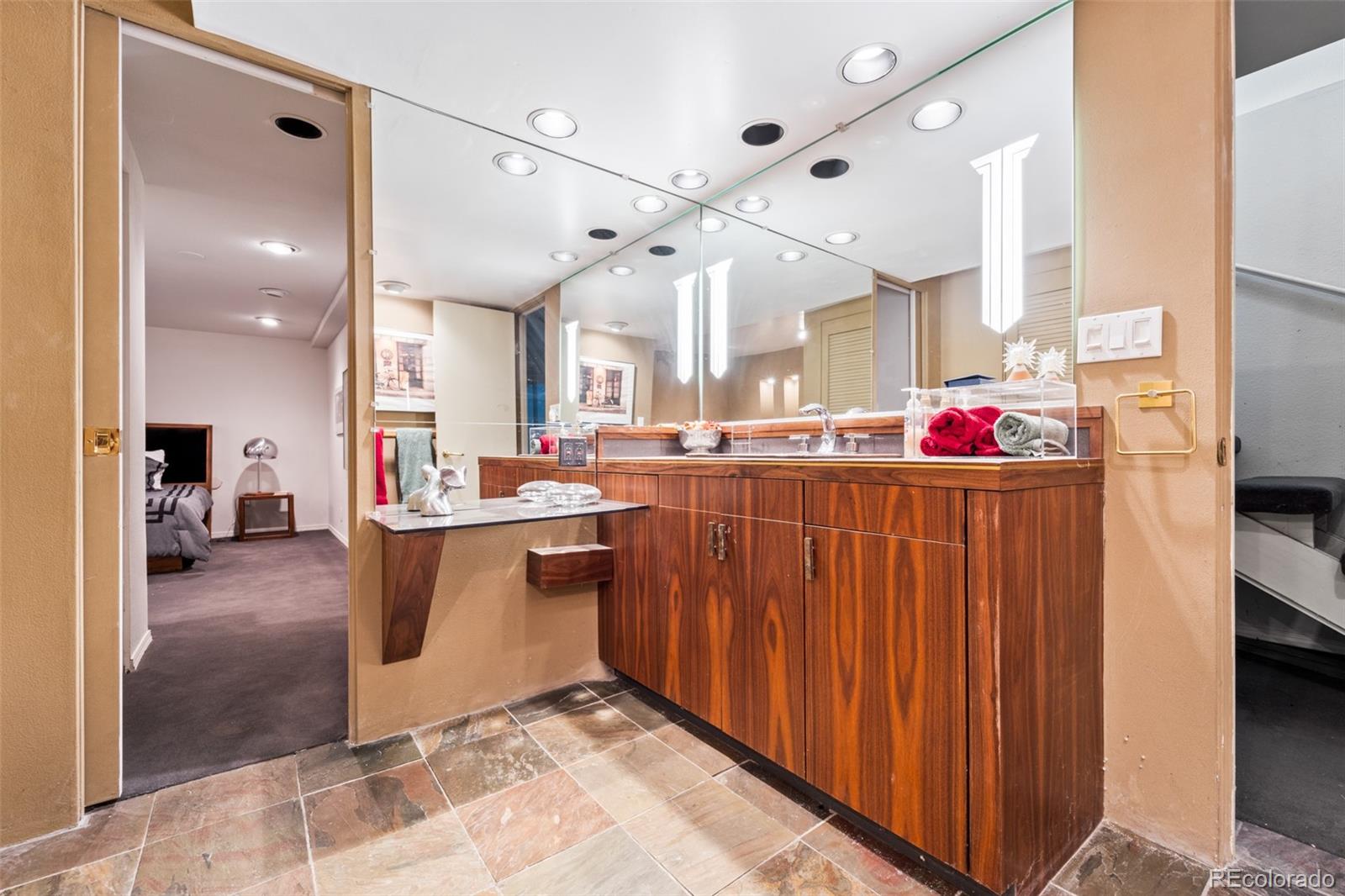 1110 Monaco Parkway