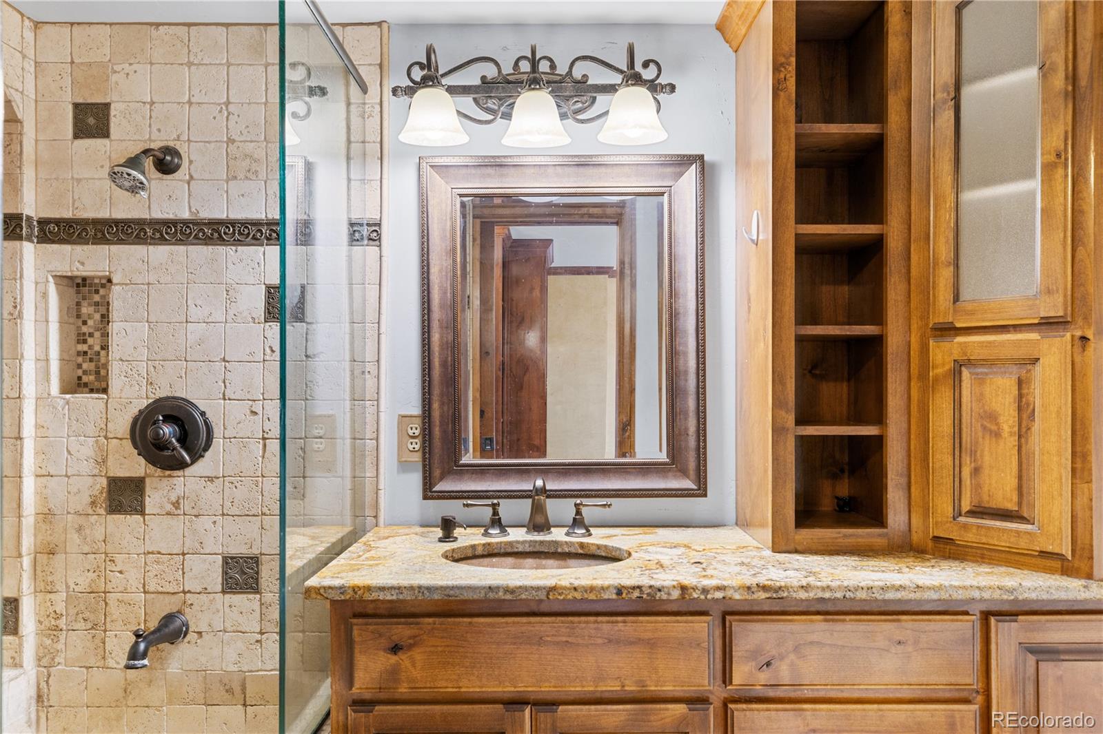 1196 N Grant Street Unit: 106