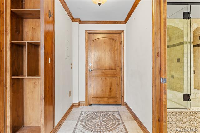 1196 N Grant Street Unit: 106
