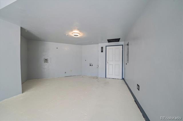 8100 E Union Avenue Unit: 902