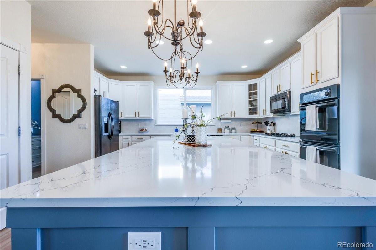 562 Tumbleweed Drive