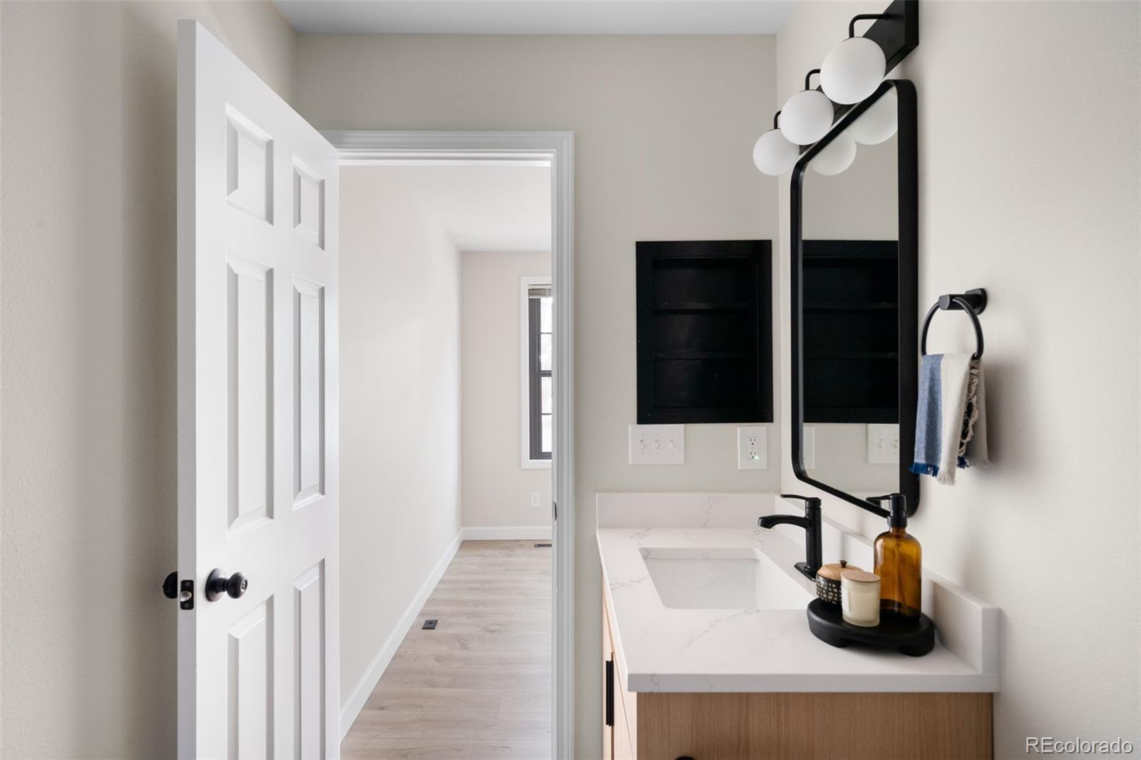 1530 S Quebec Way Unit: 24