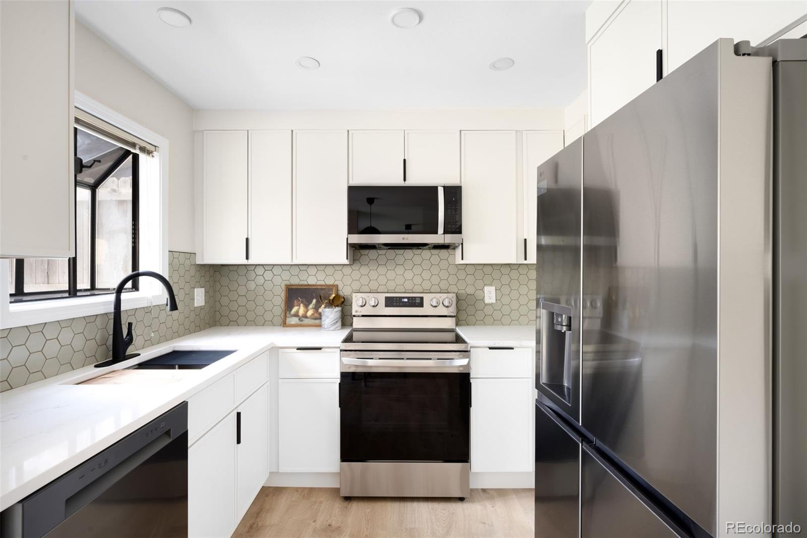 1530 S Quebec Way Unit: 24