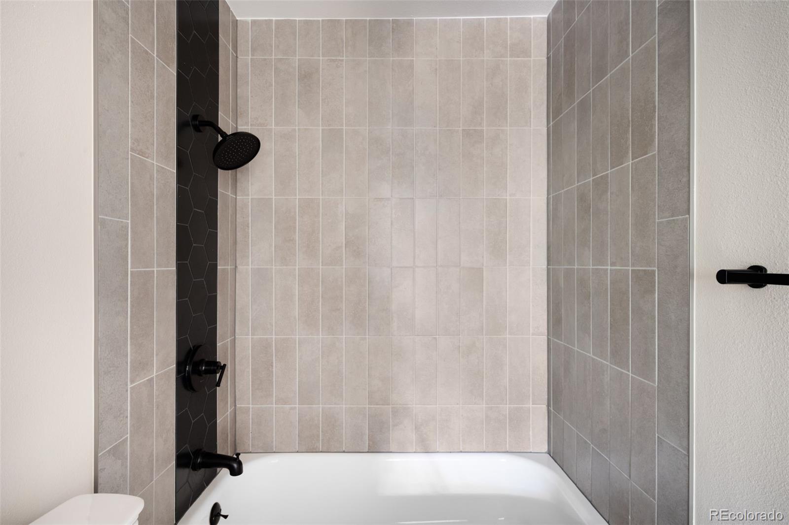 1530 S Quebec Way Unit: 24