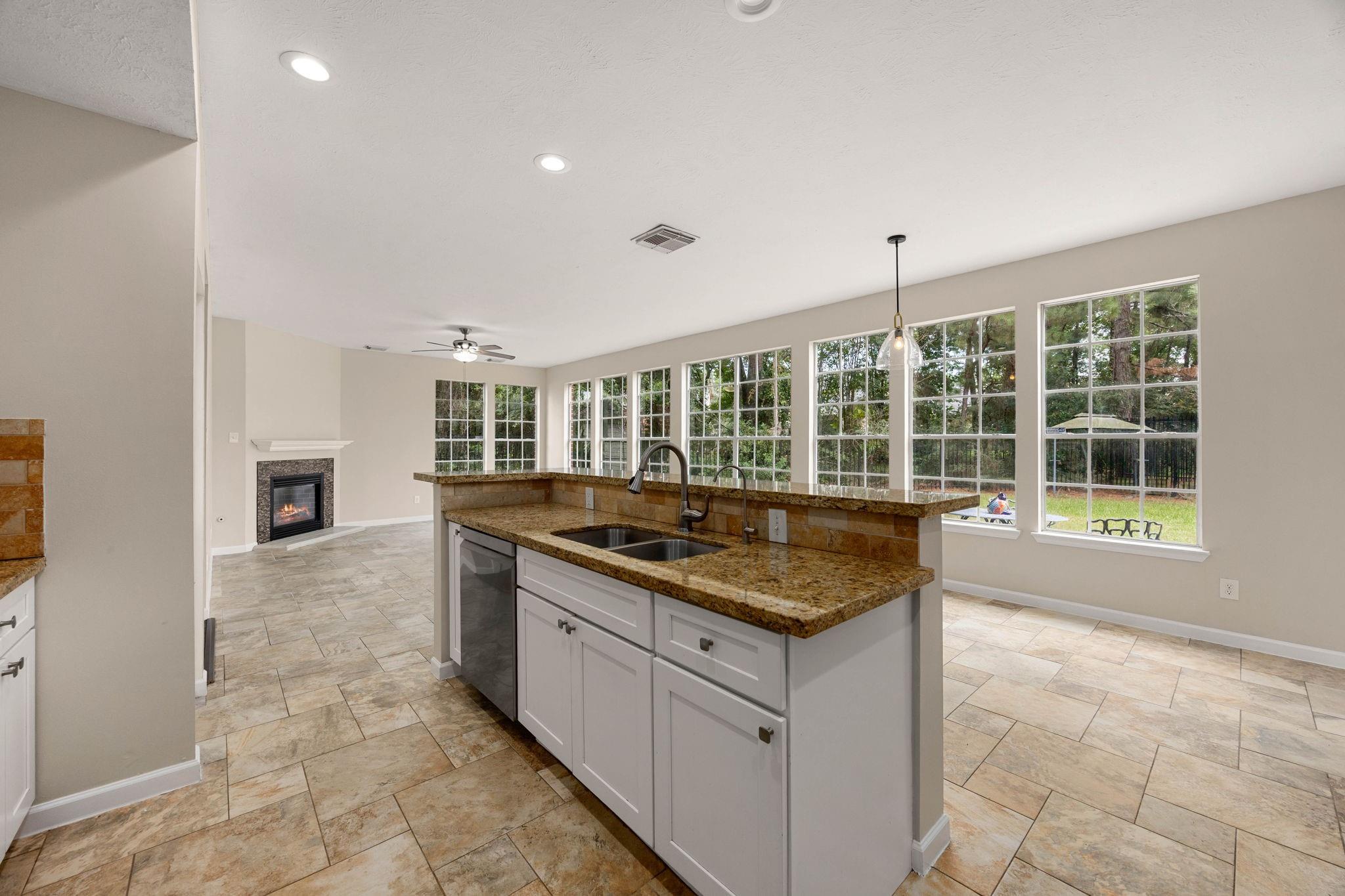 6335 Borg Breakpoint Drive