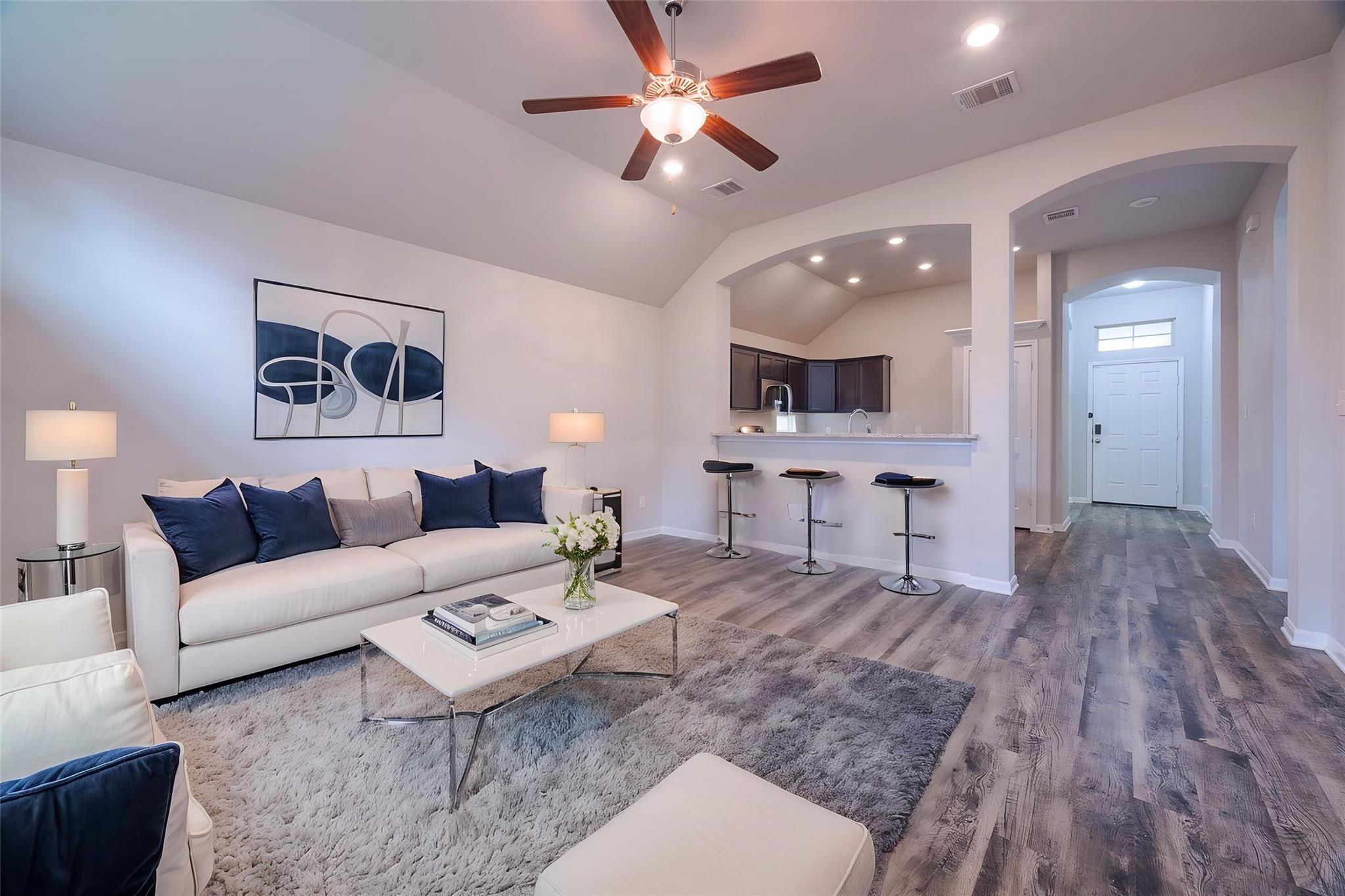 138 Emery Oak Way