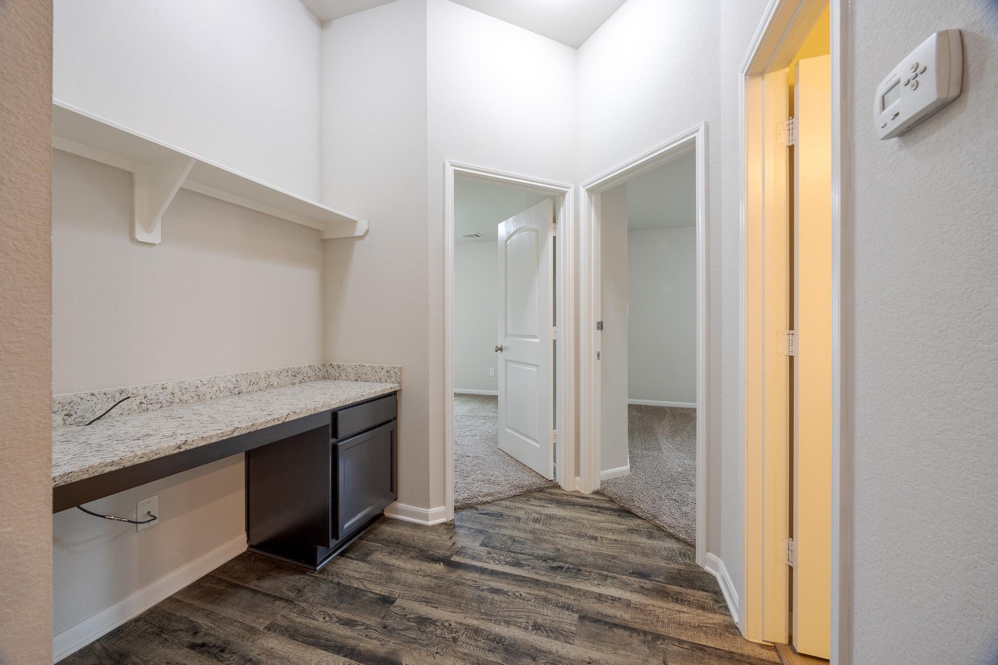 138 Emery Oak Way