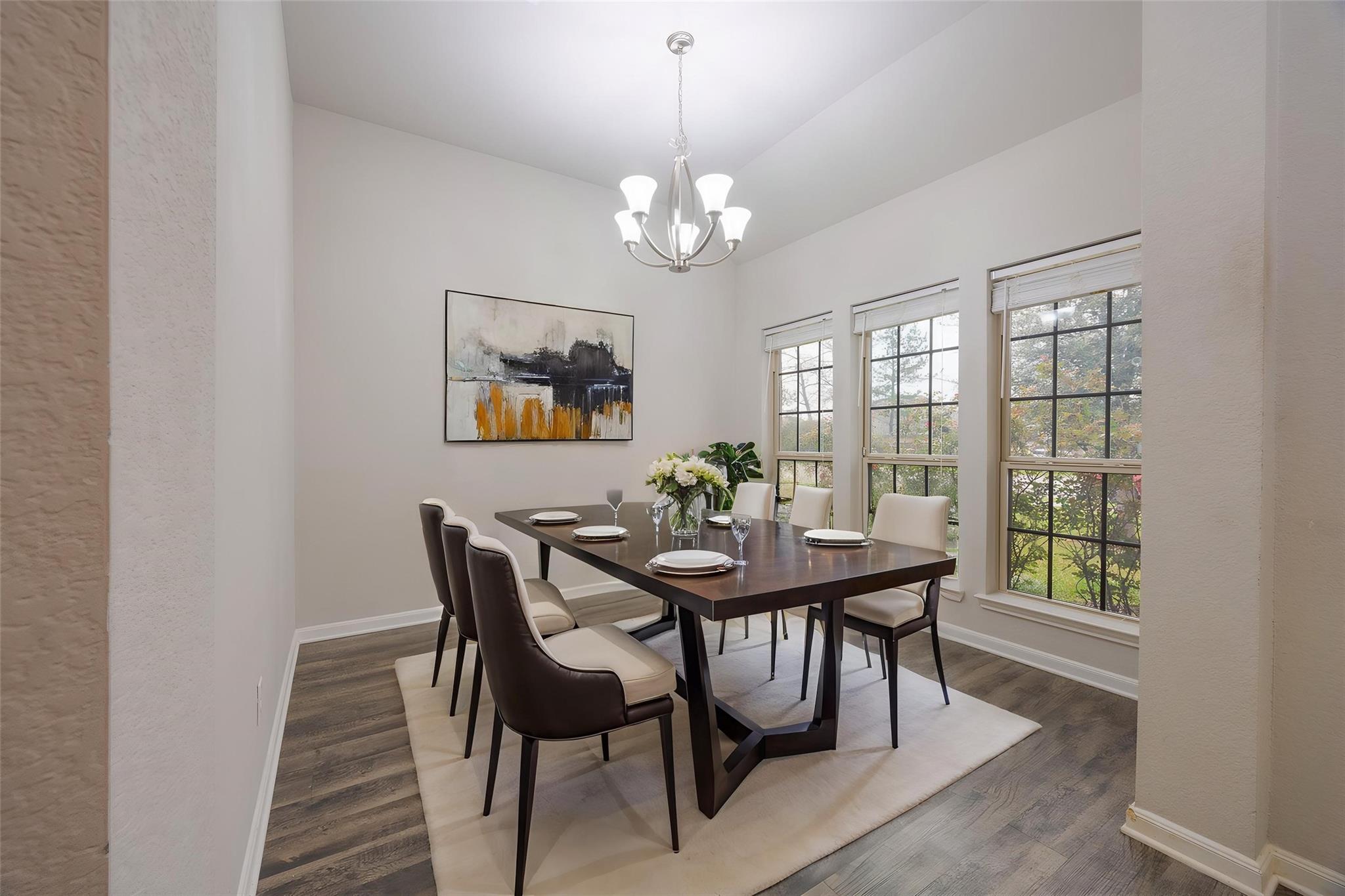 138 Emery Oak Way