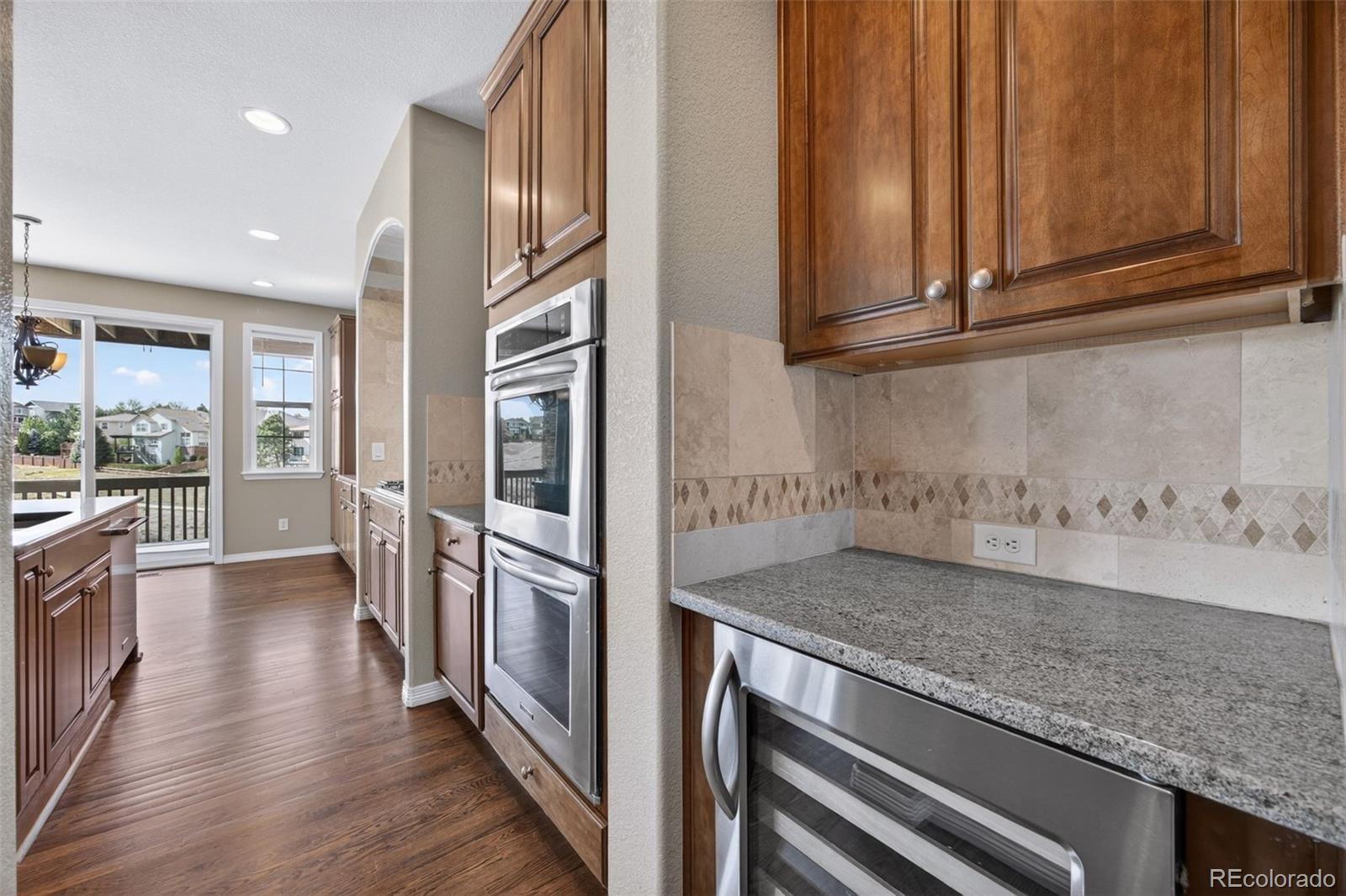 10872 Valleybrook Circle