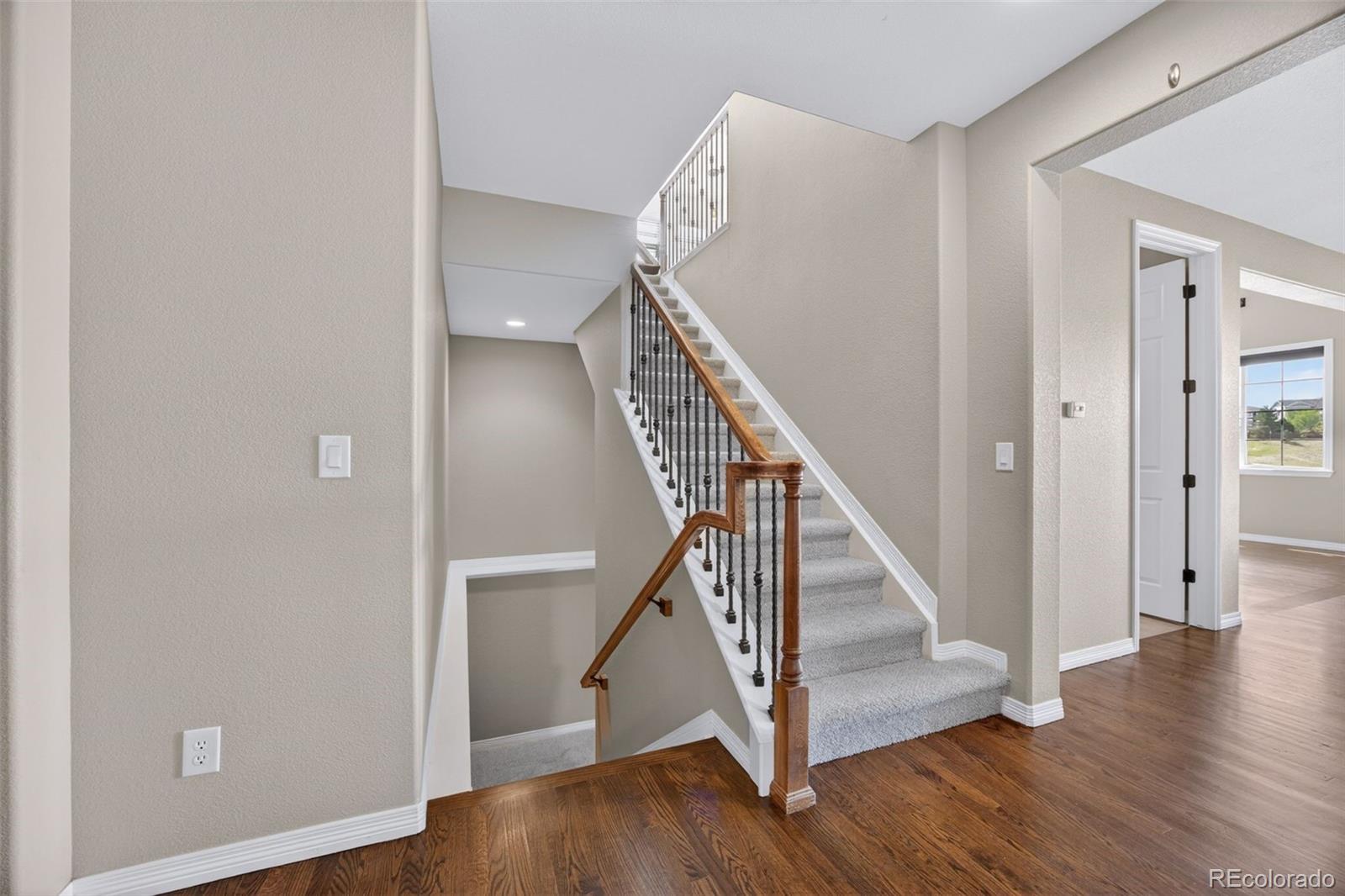 10872 Valleybrook Circle