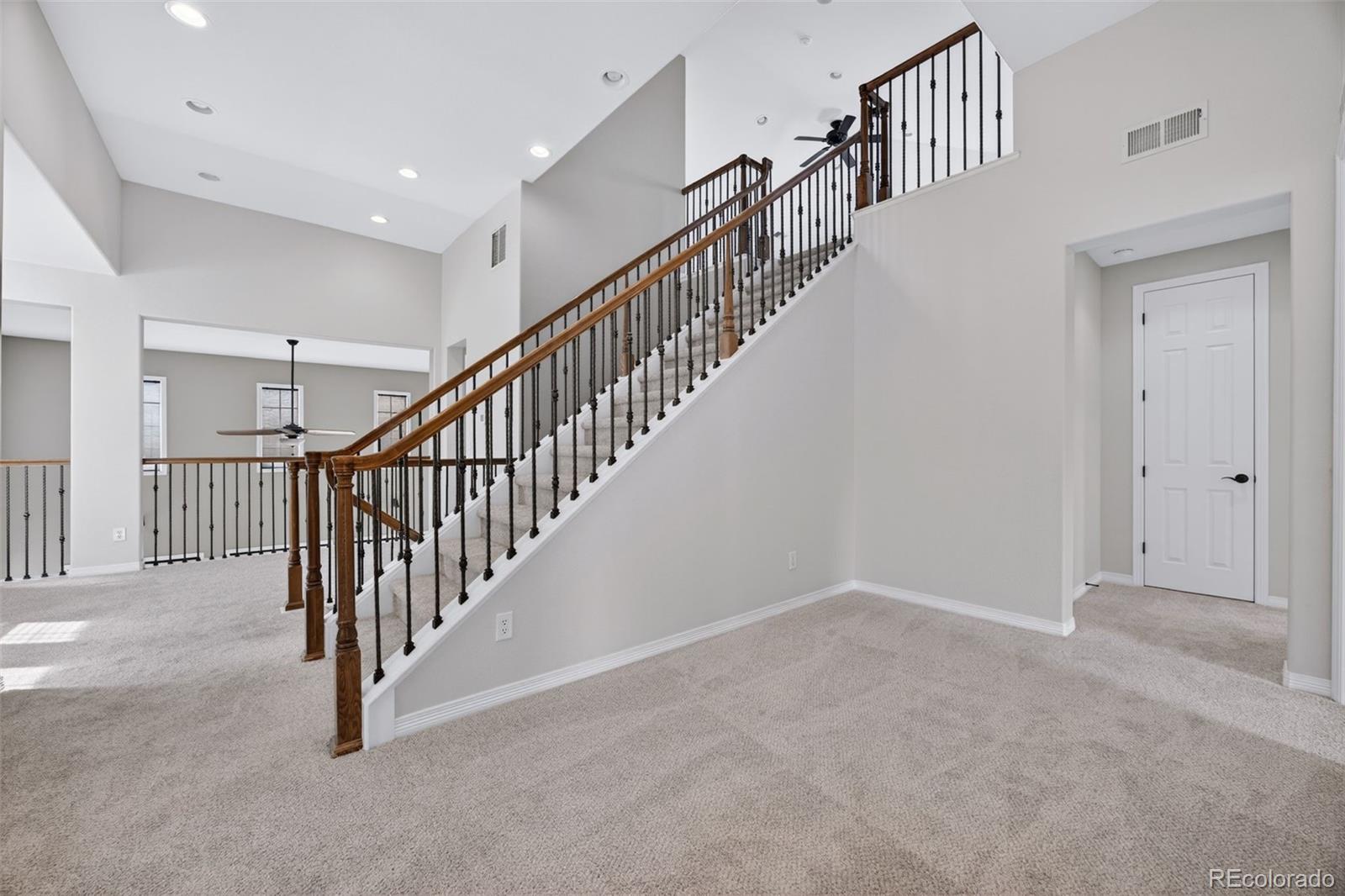 10872 Valleybrook Circle