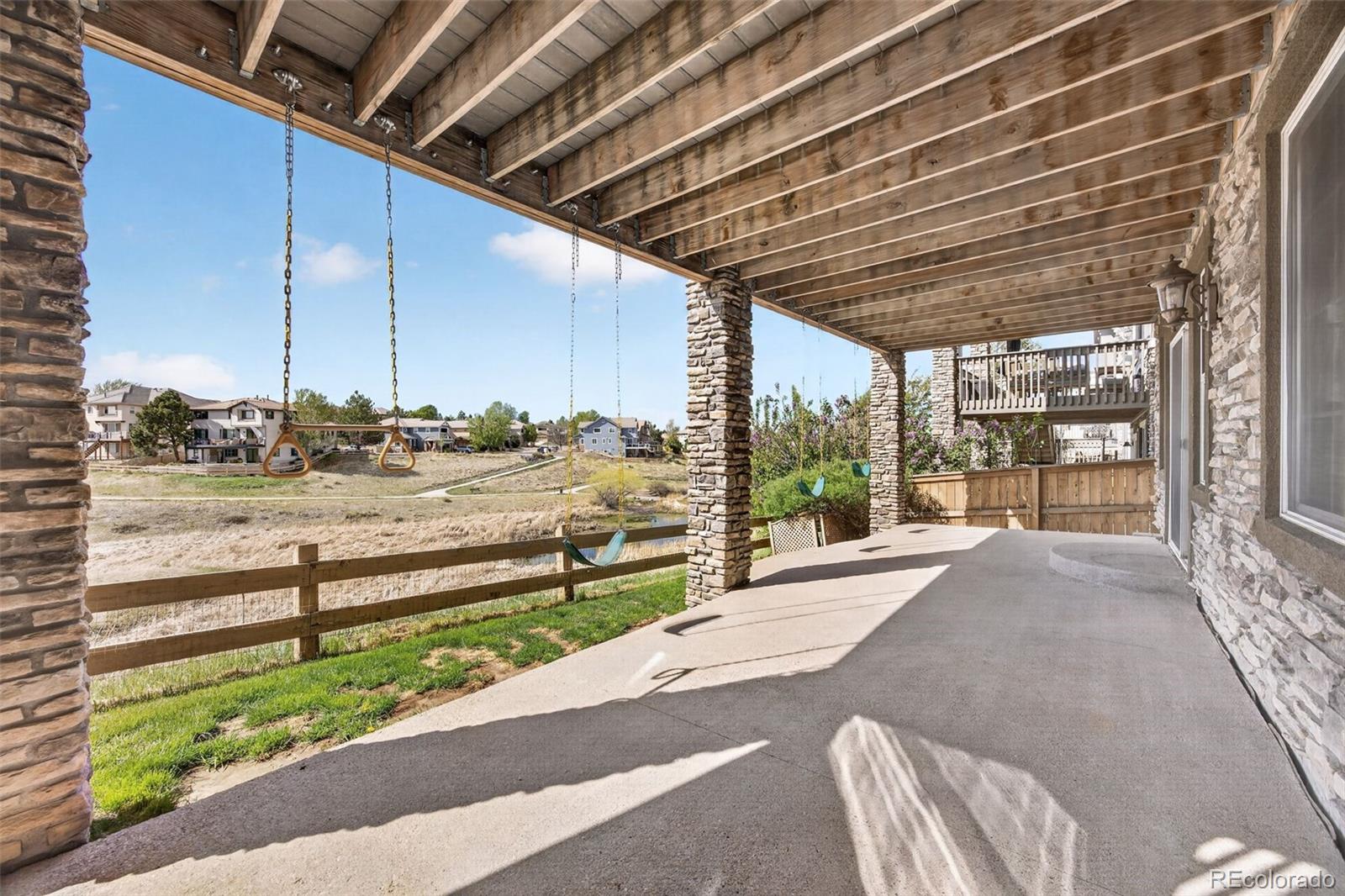 10872 Valleybrook Circle