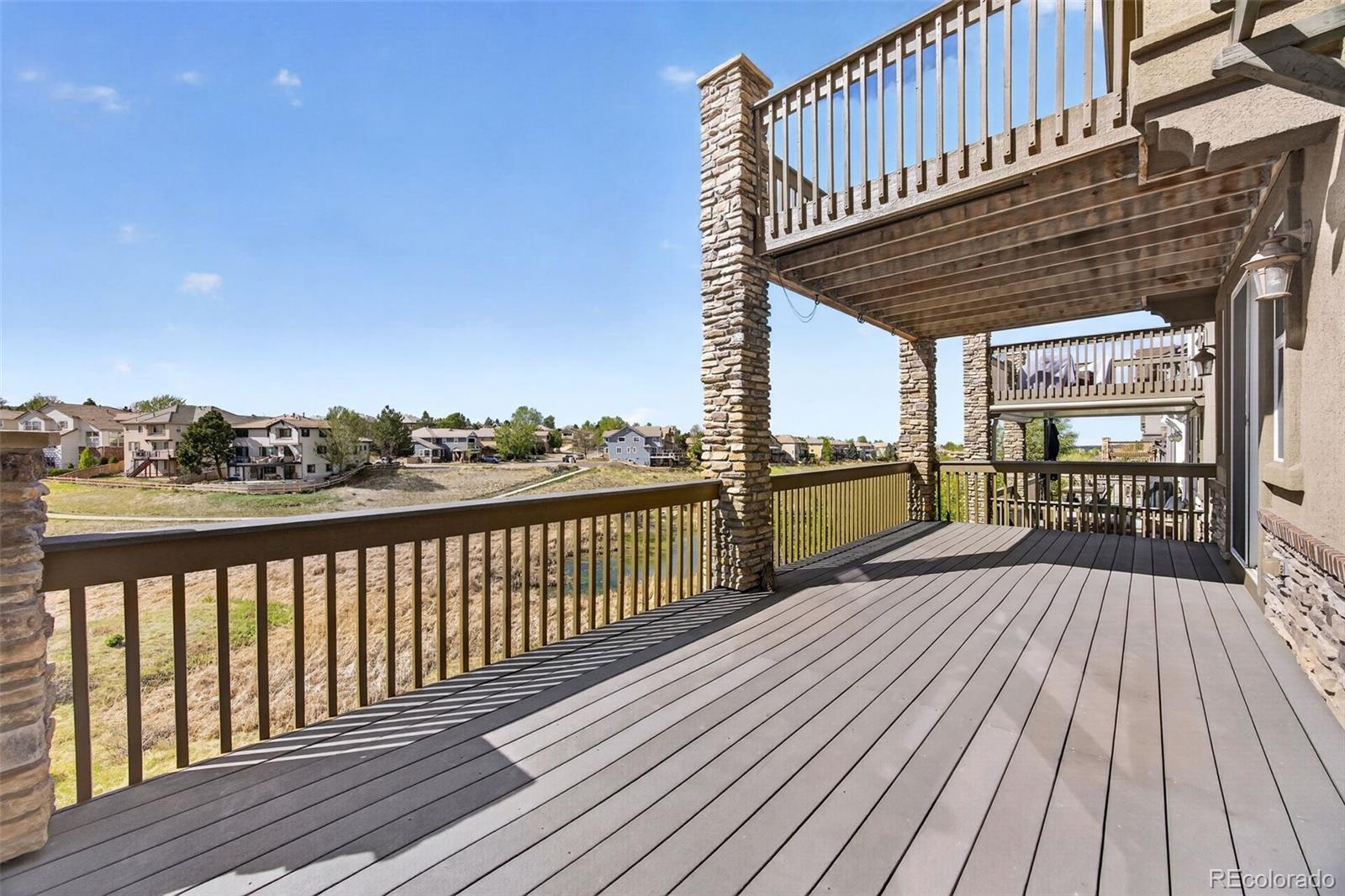 10872 Valleybrook Circle