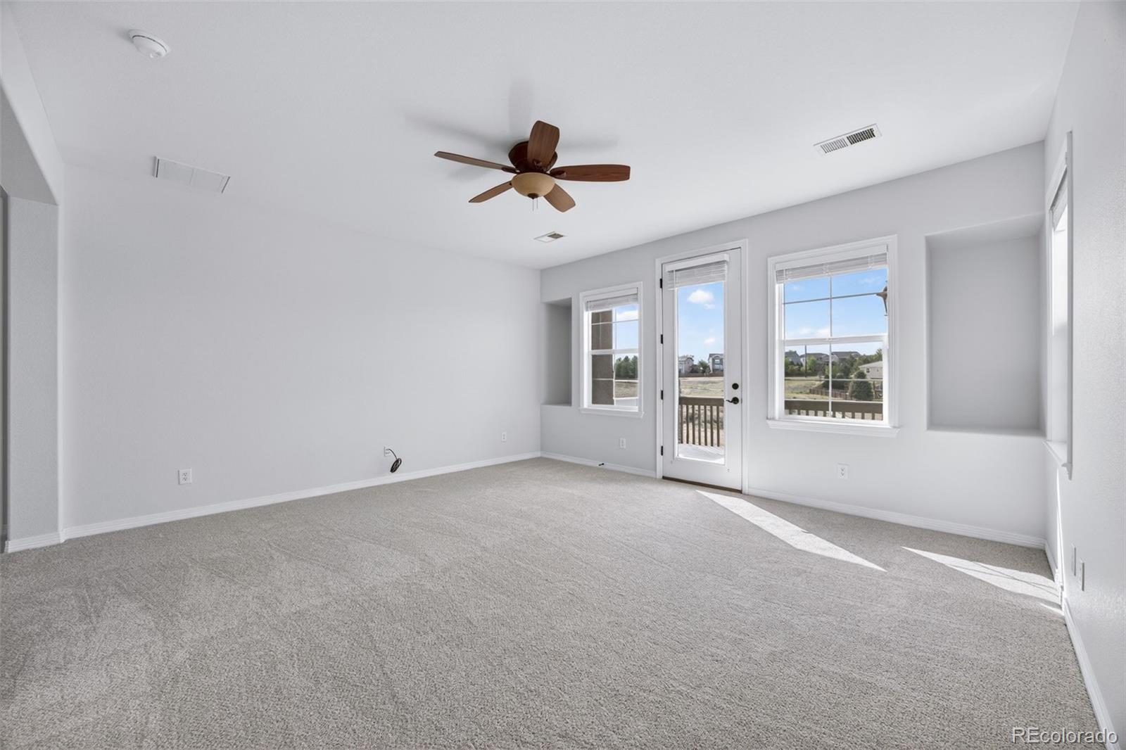 10872 Valleybrook Circle