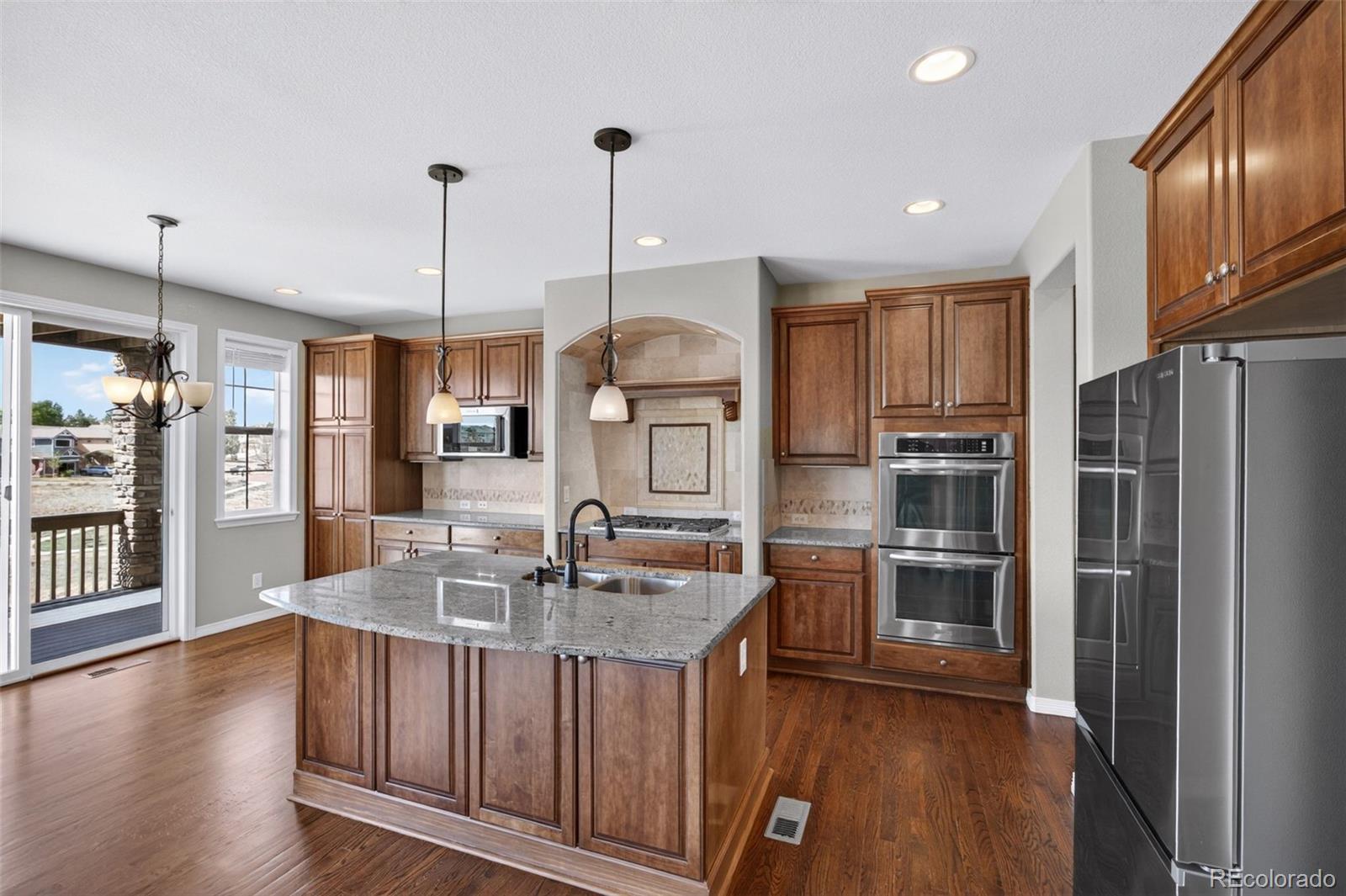 10872 Valleybrook Circle