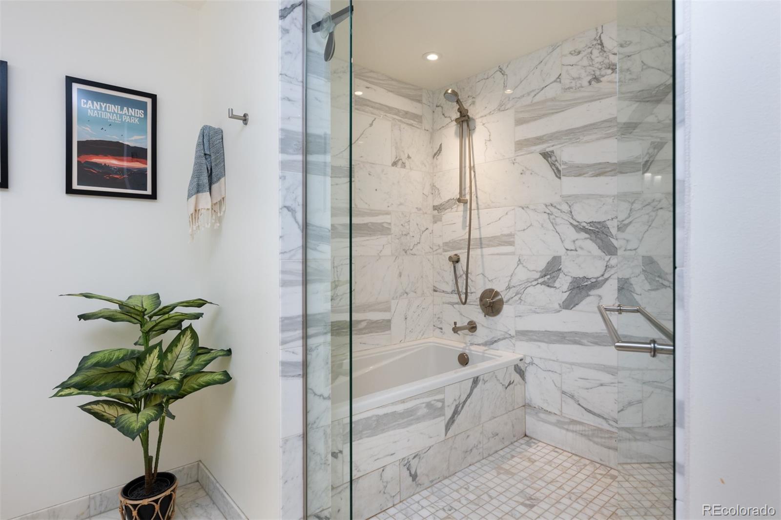 1750 Wewatta Street Unit: 1002