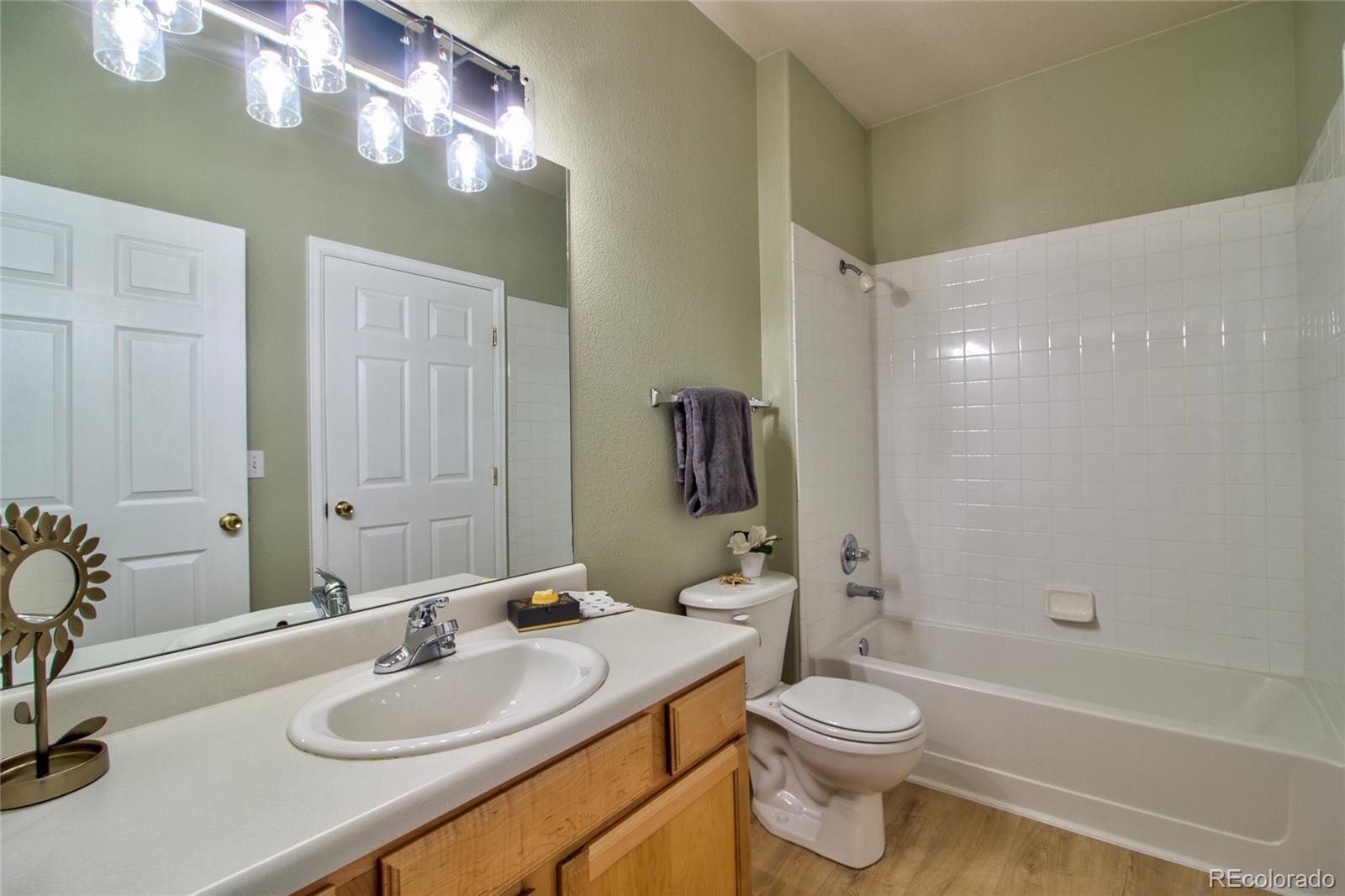 8481 W Union Avenue Unit: 8-202