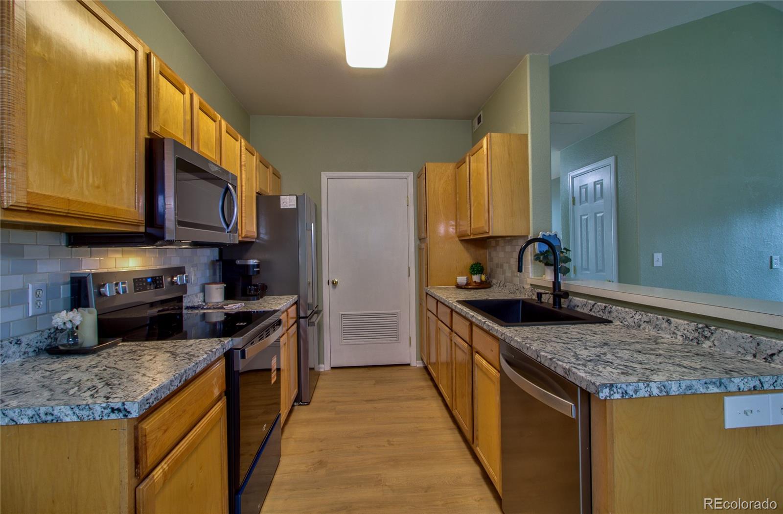 8481 W Union Avenue Unit: 8-202