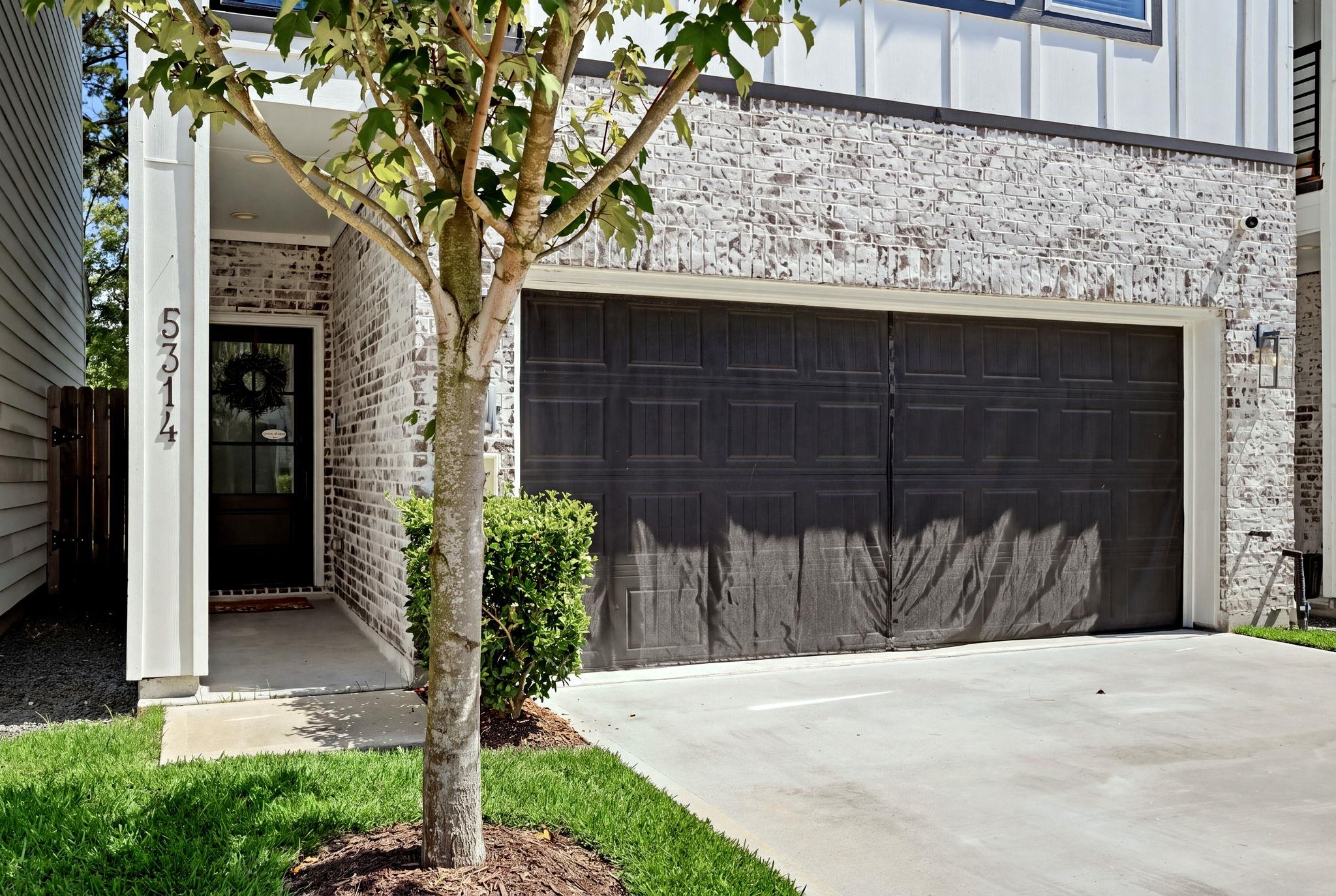 5314 Donovan Gardens LN
