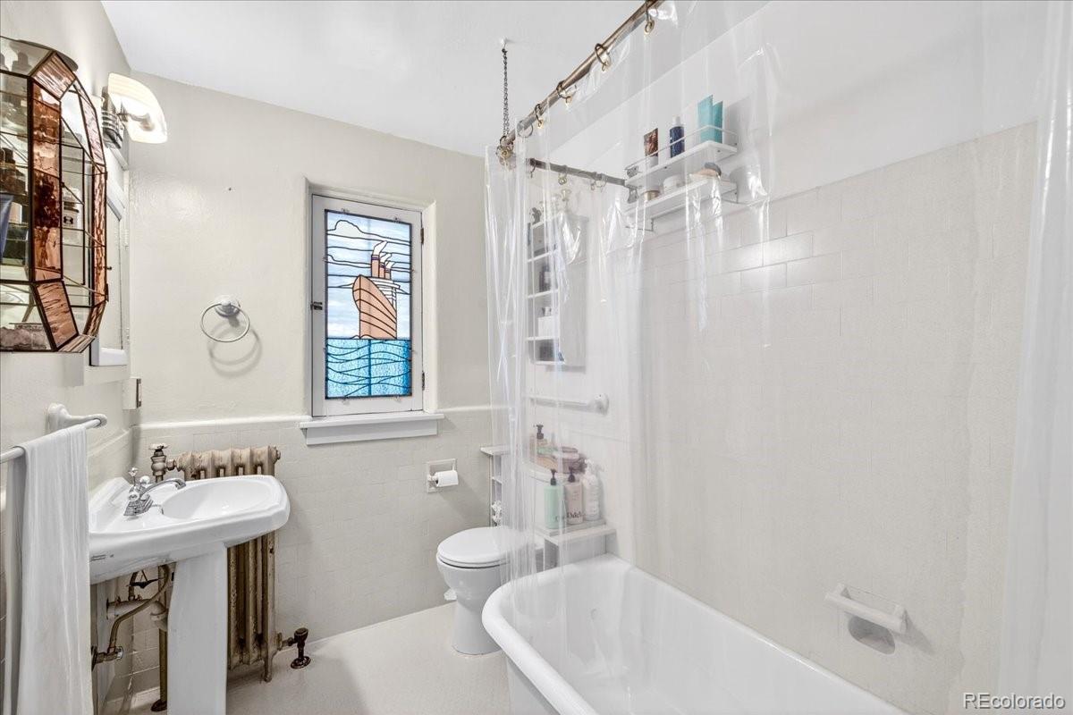 1515 E 9th Avenue Unit: 114