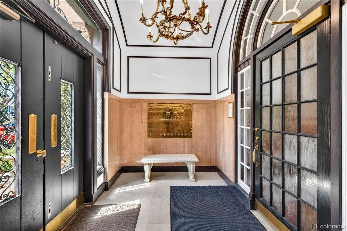 1515 E 9th Avenue Unit: 114