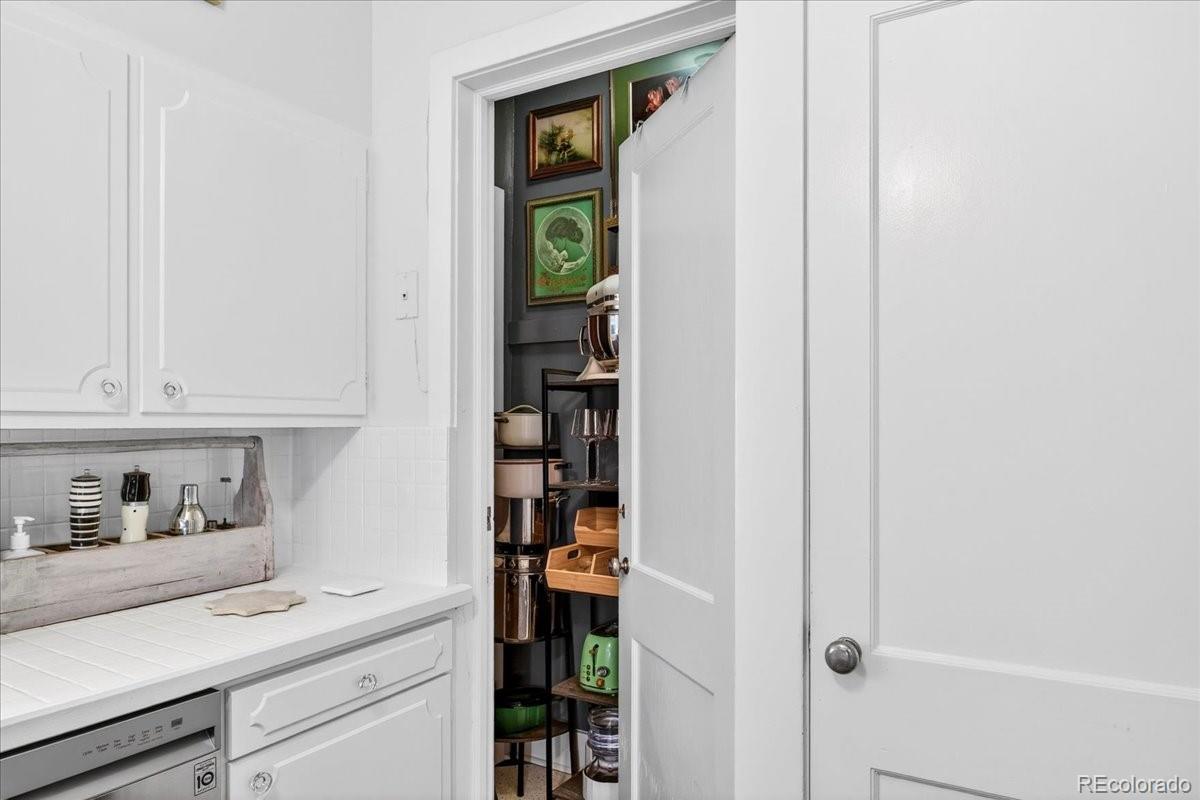 1515 E 9th Avenue Unit: 114