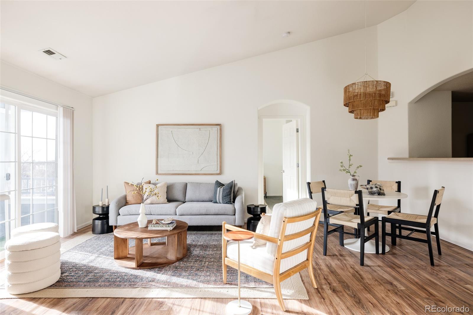 5255 Memphis Street Unit: 822