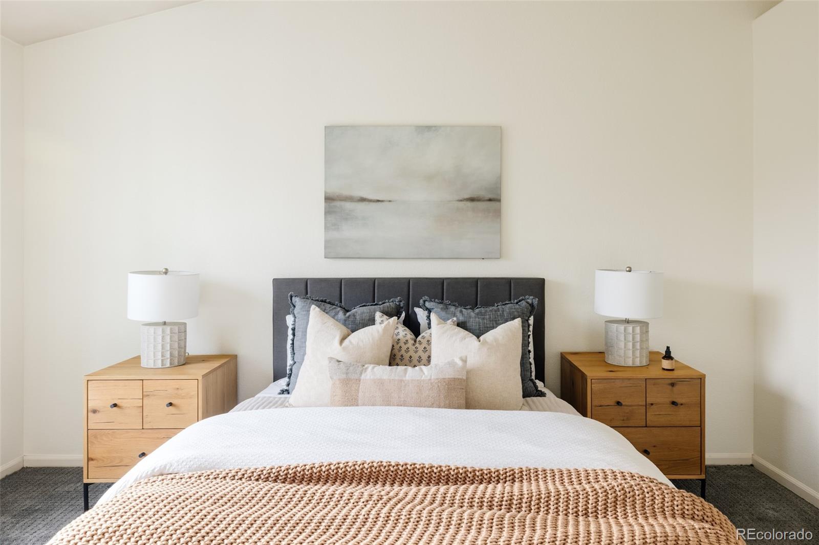 5255 Memphis Street Unit: 822