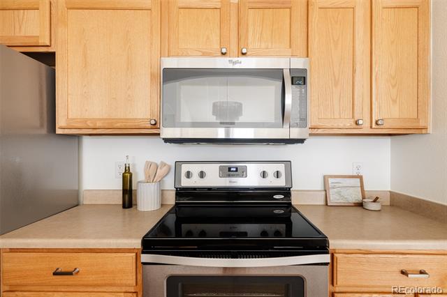 5255 Memphis Street Unit: 822