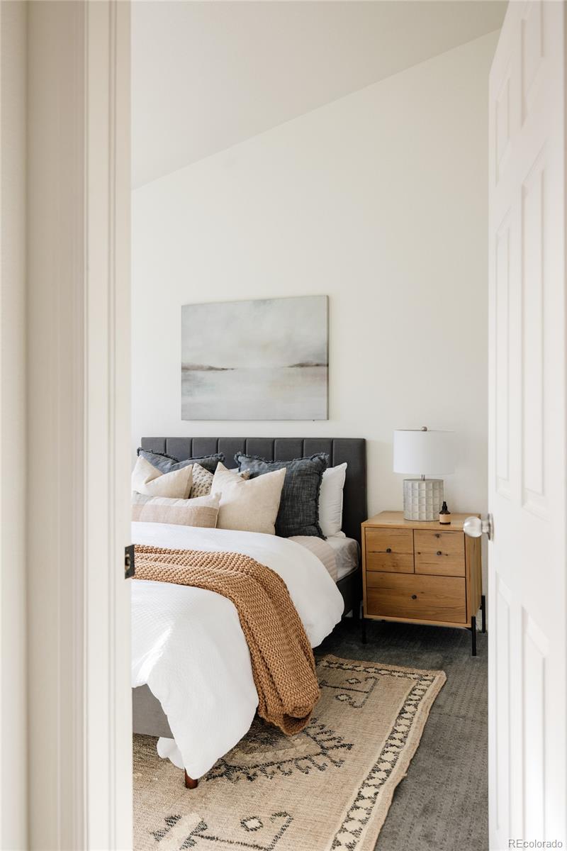 5255 Memphis Street Unit: 822