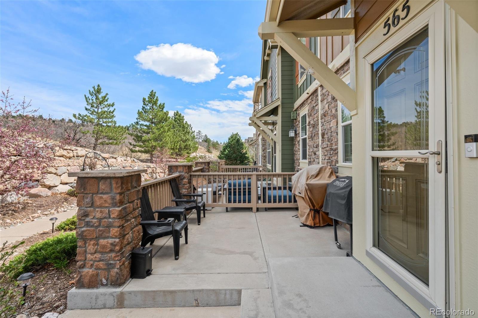 565 Hanging Rock Place