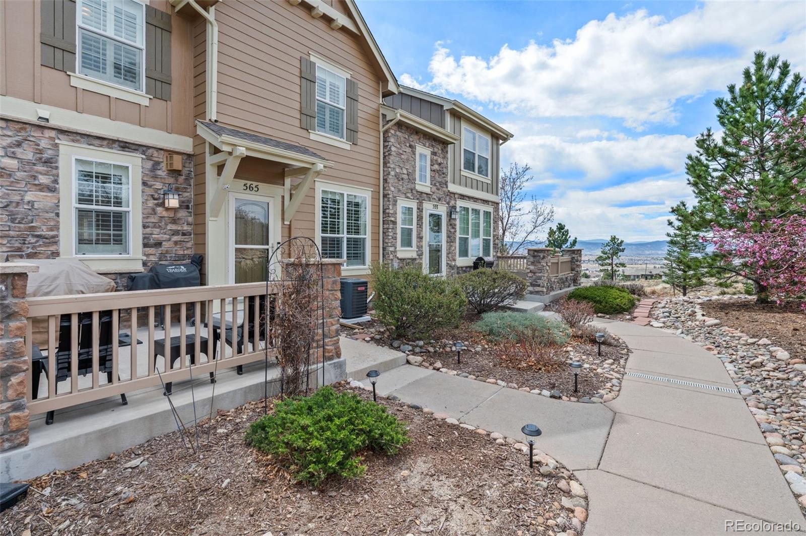 565 Hanging Rock Place