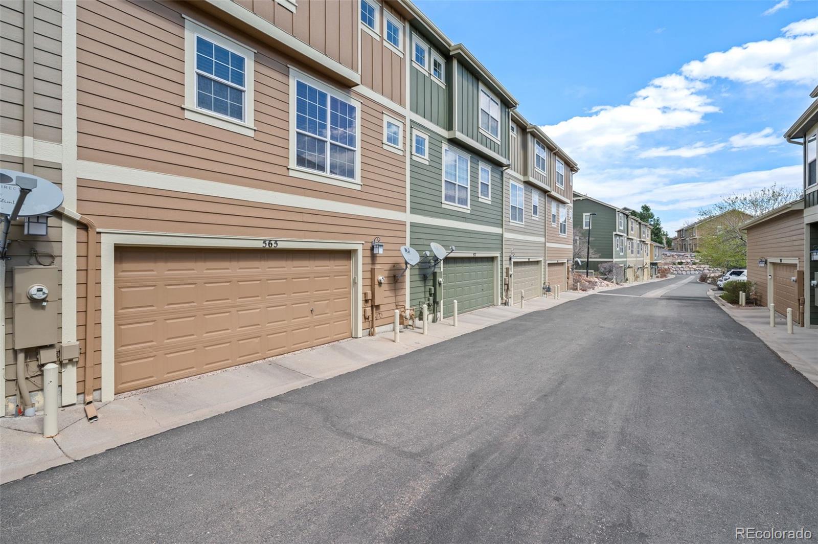 565 Hanging Rock Place