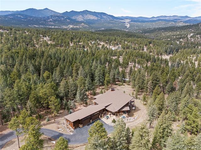 5976 Stone Creek Drive