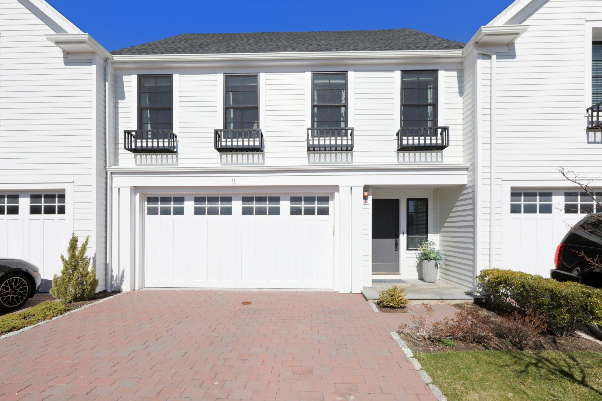 11 Lavender Lane