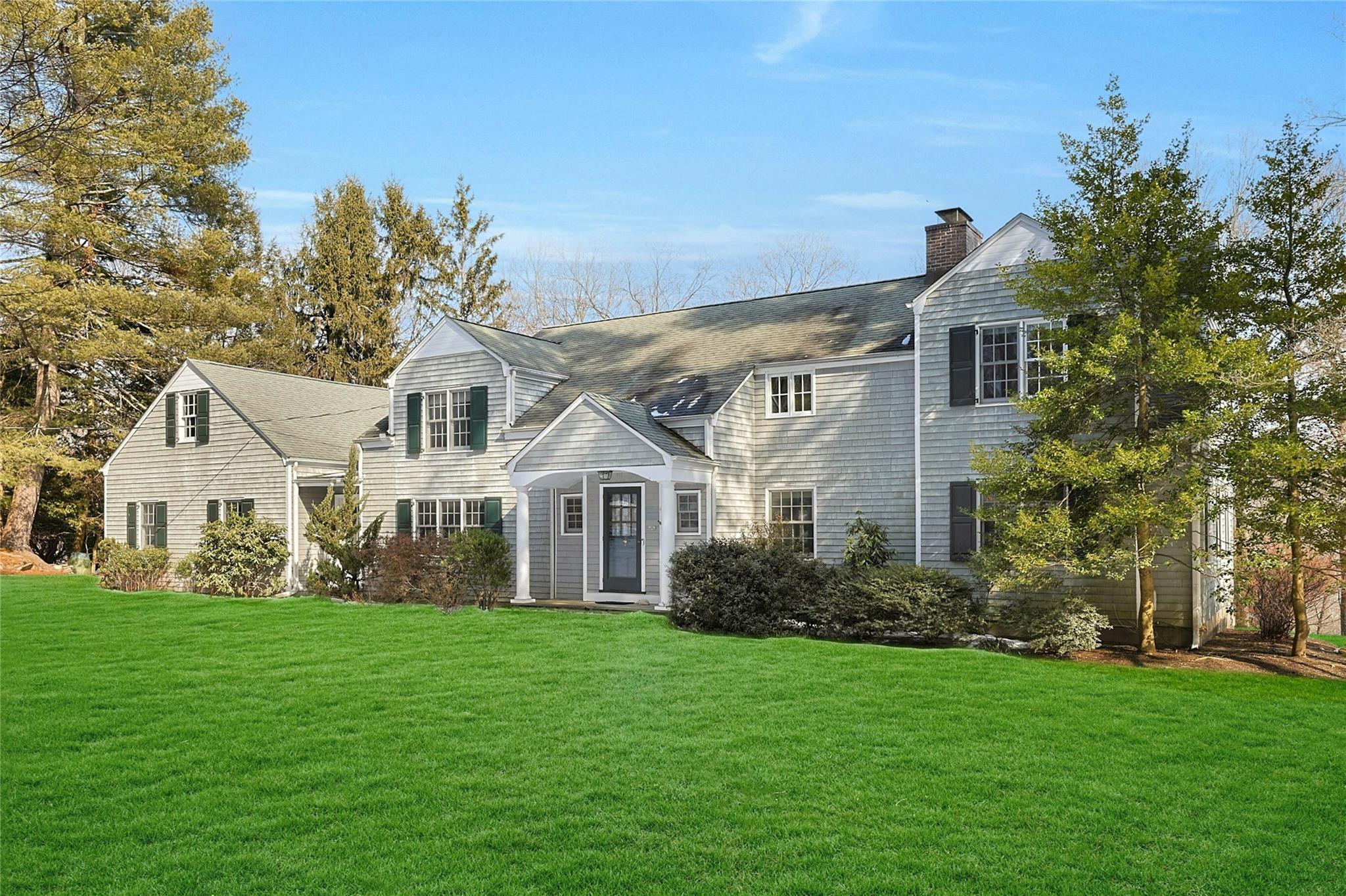 41 Deepwood Drive