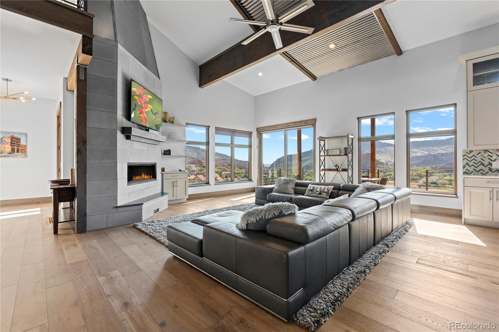 12947 Lazy Dog Lane