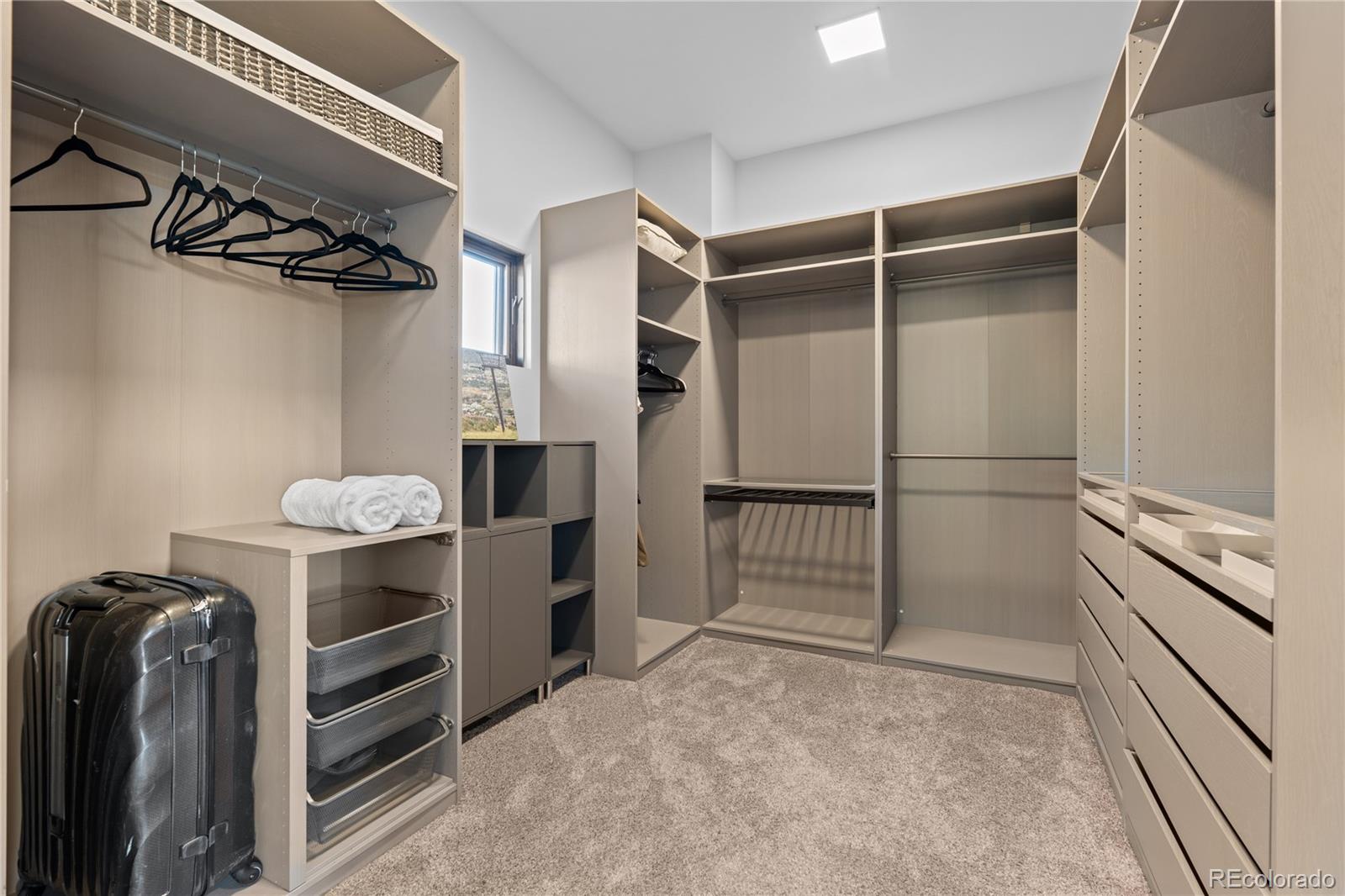 12947 Lazy Dog Lane